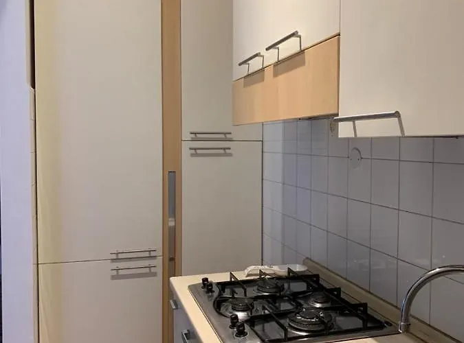 Comfortable Suitable 1-2 Pax * בולוניה